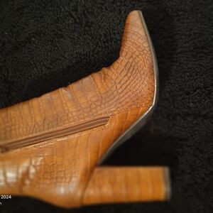 BAMBOO Brown Croc-Embossed Heeled Boots